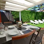 Giardin Willa Novigrad (Istria)