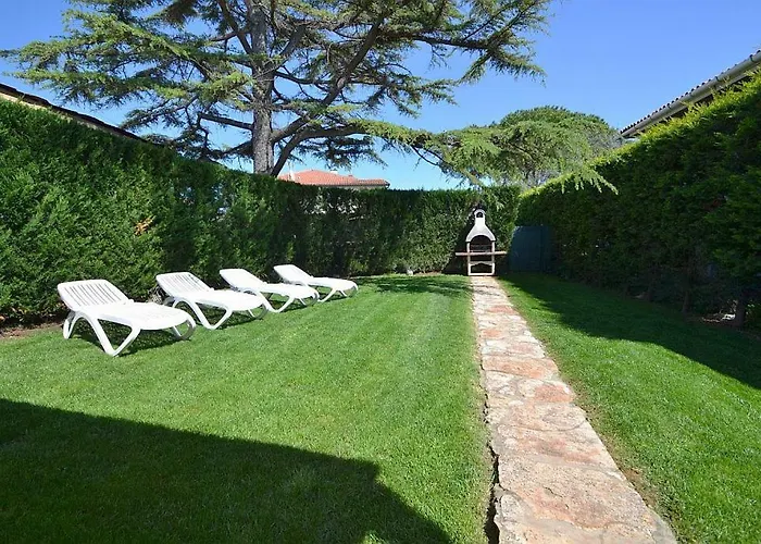 Giardin Villa *