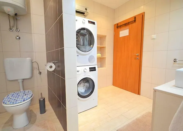 Giardin * Novigrad Istria